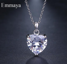 Load image into Gallery viewer, Charming Heart Necklace